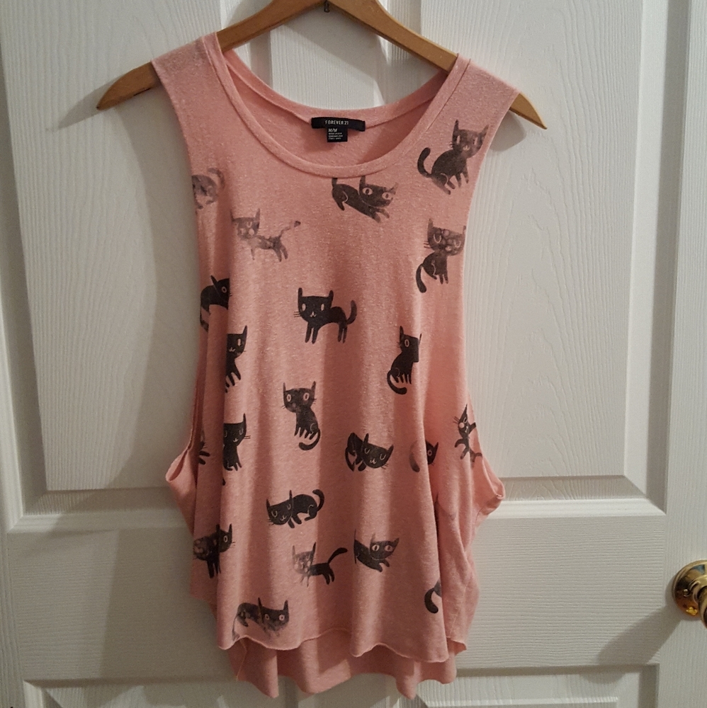 Kitty Muscle Tee